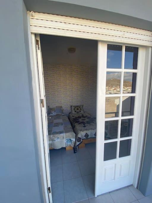 Vivenda Com Patio, No Coracao Do Mindelo Villa Exterior photo
